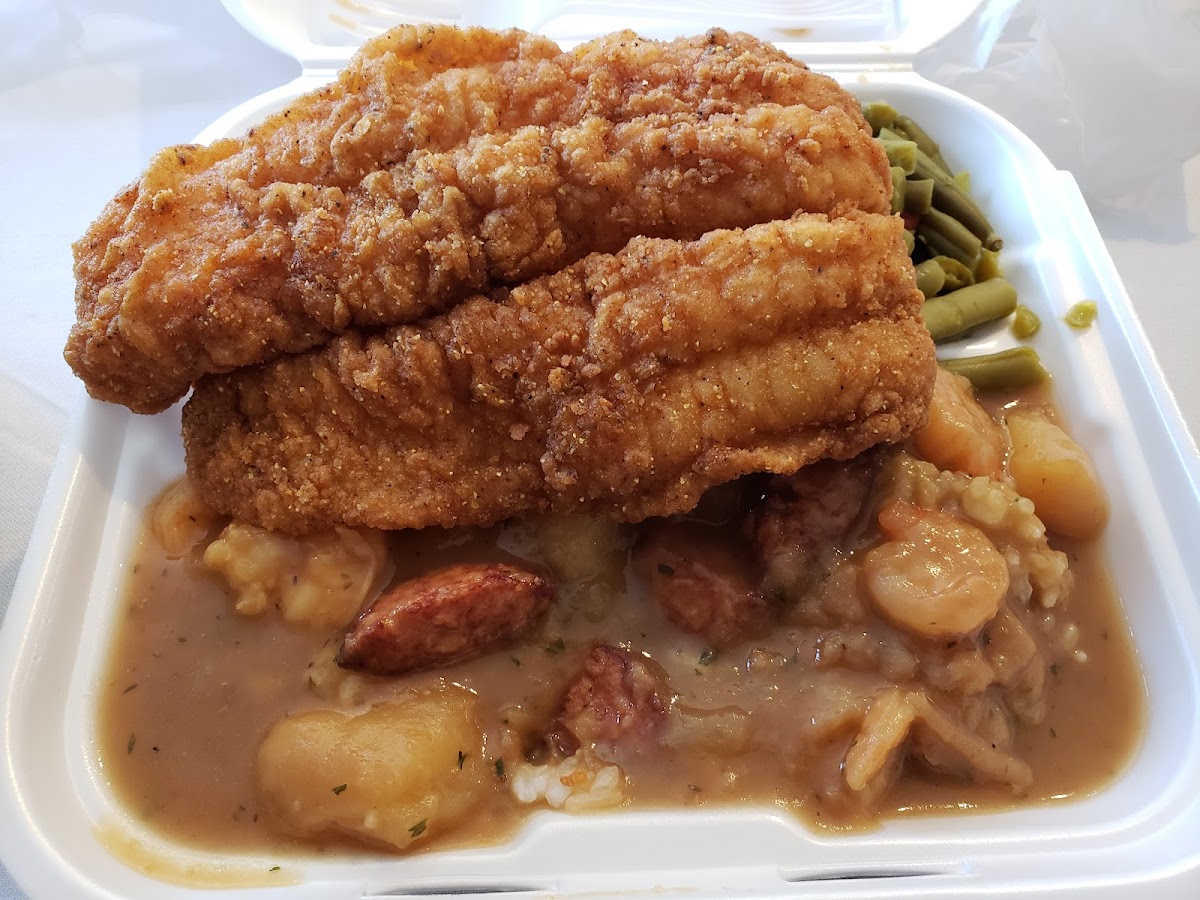 Ref's Southern Cafe & Catering